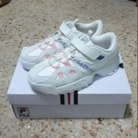 ราคา Fila disruptor×hintrun kd มือ 2 แท้ (2704690614)