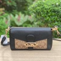 ราคา Coach 90782 Small JADE ครอสบอดี้หนังแท้สีดำคาดลาย c น้ำตาลอ่อน อะไหล่ทอง สวยหรู มากคะ (5845225431)
