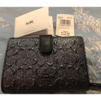 ราคา New!! กระเป๋าสตางค์ Coach ใบกลางหนังแก้ว แท้ 100% (2244091438)