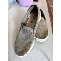 ราคา รองเท้า slip on lacoste ของแท้ (24682318041)