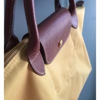 ราคา ขายกระเป๋า Longchamp size S มือสอง สีเหลืองแบบหูสั้นแท้ สภาพใหม่ค่ะ (548806667)