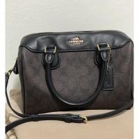 ราคา Coach หมอนมือสอง9 นิ้ว สภาพ สภาพ90% (5589624575)