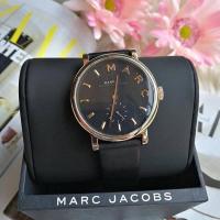 ราคา Marc Jacobs นาฬิกาข้อมือผู้หญิง Baker Black Dial Black รุ่น MBM1269 ของแท้ 100% (15150770980)