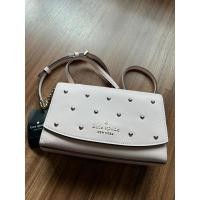 ราคา Kate Spade กระเป๋า Crossbody หัวใจ แท้ % (23048315734)