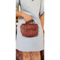 ราคา กระเป๋าหนัง CHARLES & KEITH สีแดง แบบคลัช และแบบสะพาย (3857597227)