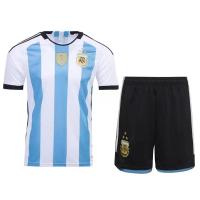 ราคา ชุดฟุตบอลทีมชาติอาร์เจนตินา (เสื้อเชิ้ต และกางเกง) 2024 (24460763246)
