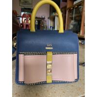 ราคา กระเป๋าสะพาย Lyn หน้าโบว์ (9861748768)