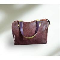 ราคา กระเป๋าถือทรงหมอนE TROมือสอง (25618060697)