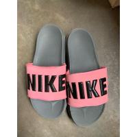 ราคา รองเท้ามือสองของแท้ Nike (24277275336)