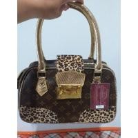 ราคา กระเป๋าทรงโดมงานลายหลุยส์แต่งลายเสือ มือ1งานโชว์ (4562272044)