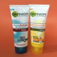 ราคา *ขายคู่** GARNIER Light Foam และ Pure Active Anti-Acne White Acne & Oil Clearing Scrub 100ml (2427424742)