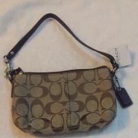 ราคา กระเป๋า Coach งานป้ายมือ 1 (1014239452)