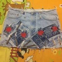ราคา กระโปรงยีนส์Levi’s (867096711)