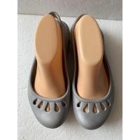 ราคา รองเท้าCrocs แบรนด์แท้ มือ2 (14250383262)