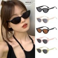ราคา ในไทย✨แว่นตากันแดด ตาแมว ป้องกันรังสียูวี เลือกสีได้ แฟชั่นเรโทร สวยงามสุดเท่ สไตล์ยุโรปและอเมริกา ผู้ชายและผู้หญิง-Move (18095755874)