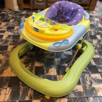ราคา รถหัดเดิน รถกลมเด็ก ยี่ห้อ chicco จากญี่ปุ่น สภาพสวย มีของเล่น มีเสียง สีสด ปรับระดับได้ (4111967757)