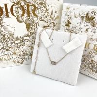 ราคา New Dior Necklace ปรับสั้นยาวได้3ระดับ อุปกรณ์ครบ : บุ๊คเล็ก, ถุงผ้า, แป้นรอง, กล่อง, ริบบิ้นผูกกล่อง, ถุงกระดาษ (15876258629)