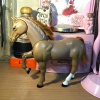 ราคา ม้าของเล่นของตุ๊กตาบาร์บี้แท้ (5805350605)