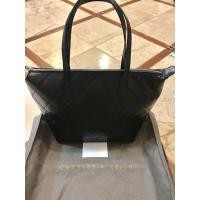 ราคา กระเป๋า CHARLES&KEITH LARGE CASUAL SHOPPER (1909549897)