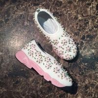 ราคา ร้องเท้าผ้าใบ dior มือสองสภาพดี size.36 (22968407655)