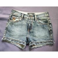 ราคา ☆☆ กางเกงยีนส์มือสอง CC DOUBLE O ขามีระบาย ป้าย size 26 ☆*: .｡. ☆ (22456081960)