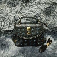 ราคา กระเป๋าสะพายข้าง MCM 9นิ้ว (12555240423)