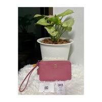 ราคา กระเป๋า Coach คล้องมือ แบบ2 Zip sizeS : Double Corner Zip Wristlet สีชมพู ของแท้100% (20238720845)