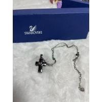 ราคา Swarovski สร้อยคอรูปไม้กางเขนของแท้ คริสตัลสีดำ (19795067652)