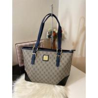 ราคา กระเป๋าปิแอร์ กาแดง แท้ Pierre Cardin (14919402780)