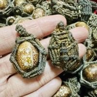 ราคา เบี้ยแก้ฝังตะกรุด หอยเบี้ยแก้ เบี้ยแก้แบบถัก พกติดตัวบูชามีแต่ปังของแท้เบี้ยแก้หอยเบี้ยแก้ (22145178957)