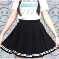 ราคา กระโปรงเทนนิสขอบริบบิ้น ส่งฟรี220฿ (6176796)