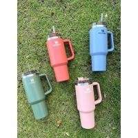 ราคา ♞,♘,♙STANLEY TRAVEL QUENCHER 40OZ ของแท้100% มีรับประกัน 1 ปี (26207454036)