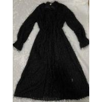 ราคา ส่งต่อ ชุดราตรียาว แขนยาว กลิตเตอร์ สีดำ ใส่ครั้งเดียวใหม่มาก (24931930598)