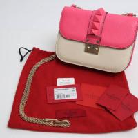 ราคา Valentino รุ่น calfskin leather rockstud glam small สี pink แท้ สภาพตามการใช้งาน (6837197867)