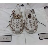 ราคา Gucci Rubber Sandal (1342627270)