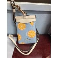 ราคา คล้องบัตรพนักงานCoach (4751161850)