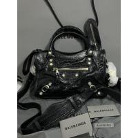 ราคา พร้อมส่ง Balenciaga mini city สีดำ (5552183217)