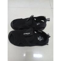 ราคา รองเท้าเด็กไซส์20 Hawkins sport สภาพใหม่ๆ (17833832200)