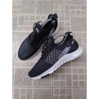 ราคา รองเท้าผ้าใบ Slazenger (23737873255)