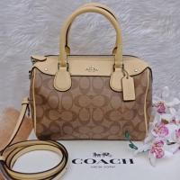 ราคา F58312 MINI BENNETT SATCHEL IN SIGNATURE (1519301084)