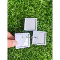 ราคา กล่องพลอย กล่องใส่พลอย กล่องใส่อัญมณี ขนาด 1.5x1.5นื้ว แพ็ค 12ชิ้น (24422738987)