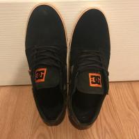 ราคา รองเท้าผ้าใบ ยี่ห้อ DC รุ่น Tonik XE ไซร้44.5 29cm เป็นหนังกลับ แต่งผ้าลายพราง (1243098240)