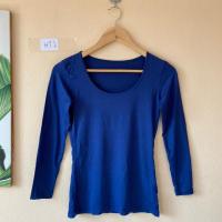 ราคา Uniqlo heattech เสื้อฮีทเทคแขนยาวสีน้ำเงิน Size M (22020006345)