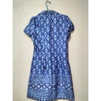 ราคา ชุดเดรสผ้าไทยลายขอพระราชทาน (18496227369)