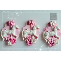 ราคา [น้ำตาลแต่งเค้ก] ป้ายน้ำตาลแต่งเค้กม้าหมุน แพค1ชิ้น/49.- (22470888924)