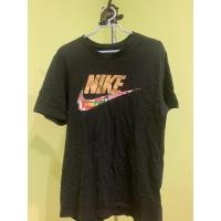 ราคา เสื้อยืดไนกี้มือสอง nike สีดำของแท้ ลายธงชาติตรงโลโก้ (7963948405)