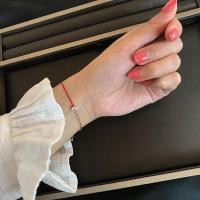 ราคา สร้อยข้อมือ จี้เพชร ตุ้งติ้งหัวใจ ⛩ (2379716435)