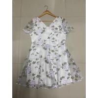 ราคา เดรสปักมือ1 งานป้ายสวยมาก (7280627772)