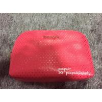 ราคา [พร้อมส่ง] กระเป๋าเครื่องสำอางค์ จาก Benefit cosmetics (1283666280)