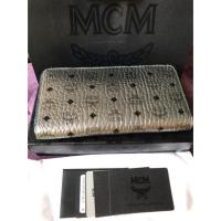 ราคา New MCM wallet แท้ (382070646)